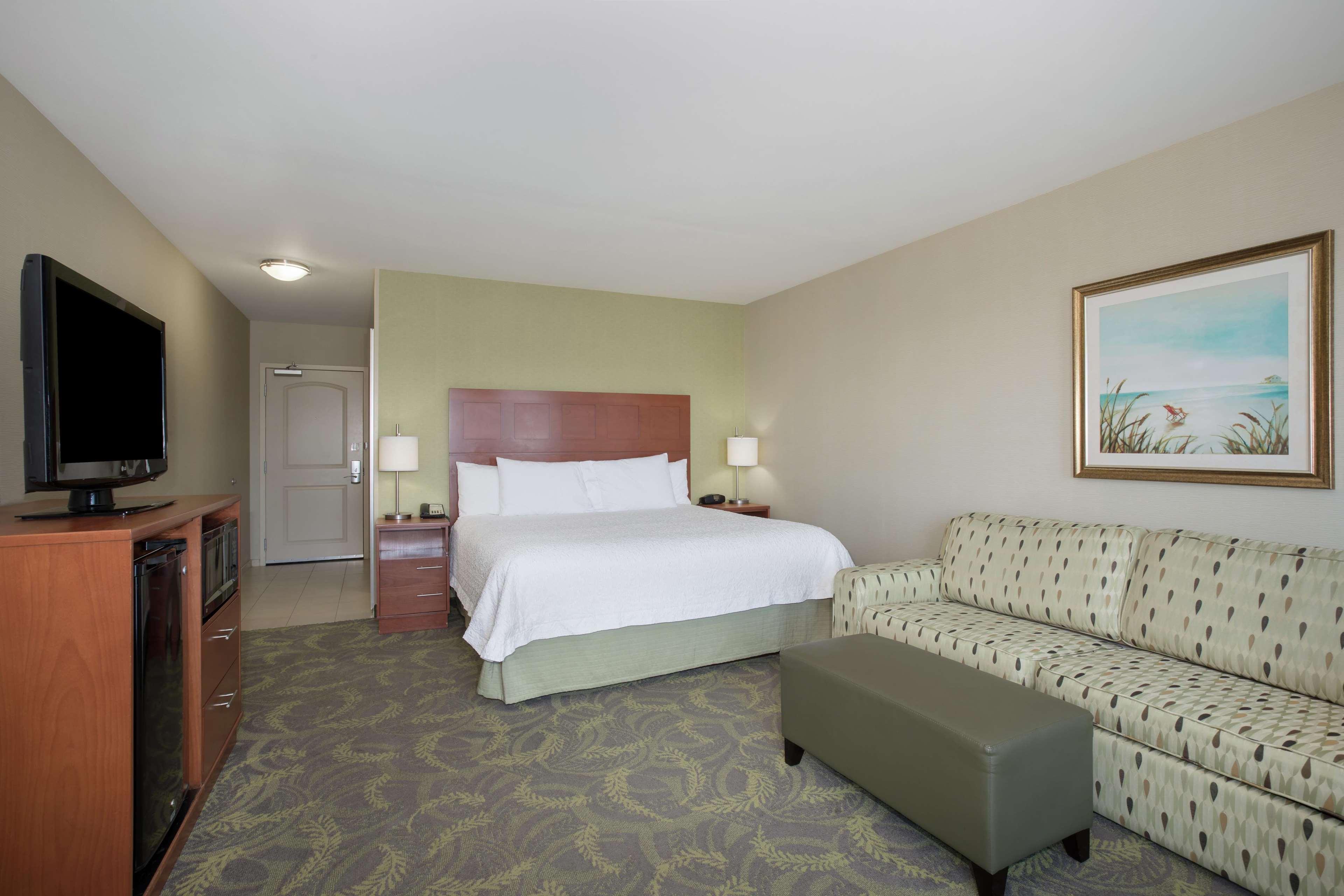 Hampton Inn & Suites Astoria Eksteriør billede